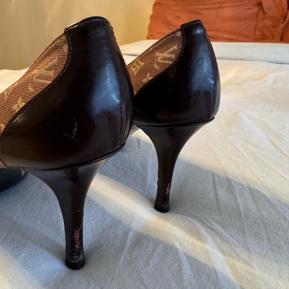 Vintage Paris Louis Vuitton Monogram Heels, Originally cost $900. - Picture 4 of 7